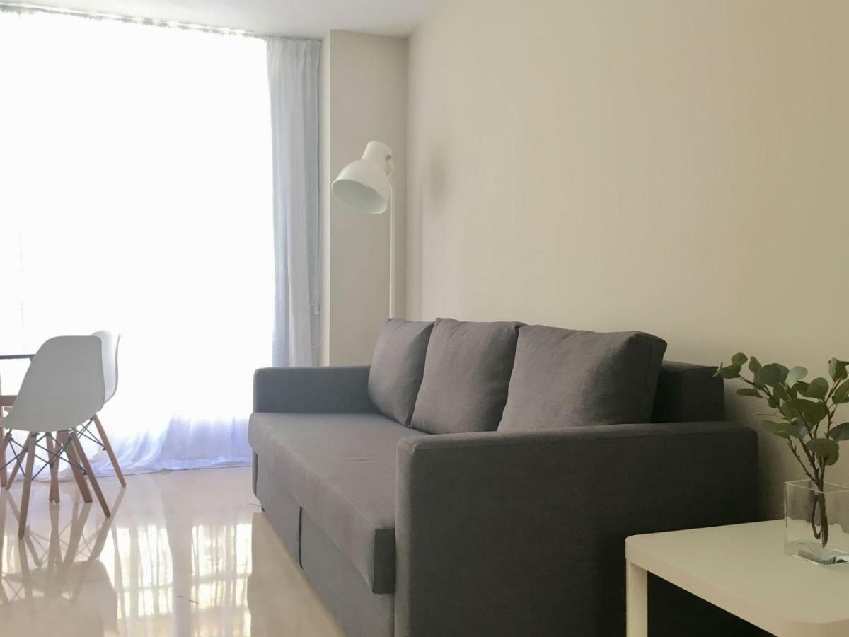 Gran Apartamento Familiar, Amigos O Trabajo マラガ エクステリア 写真